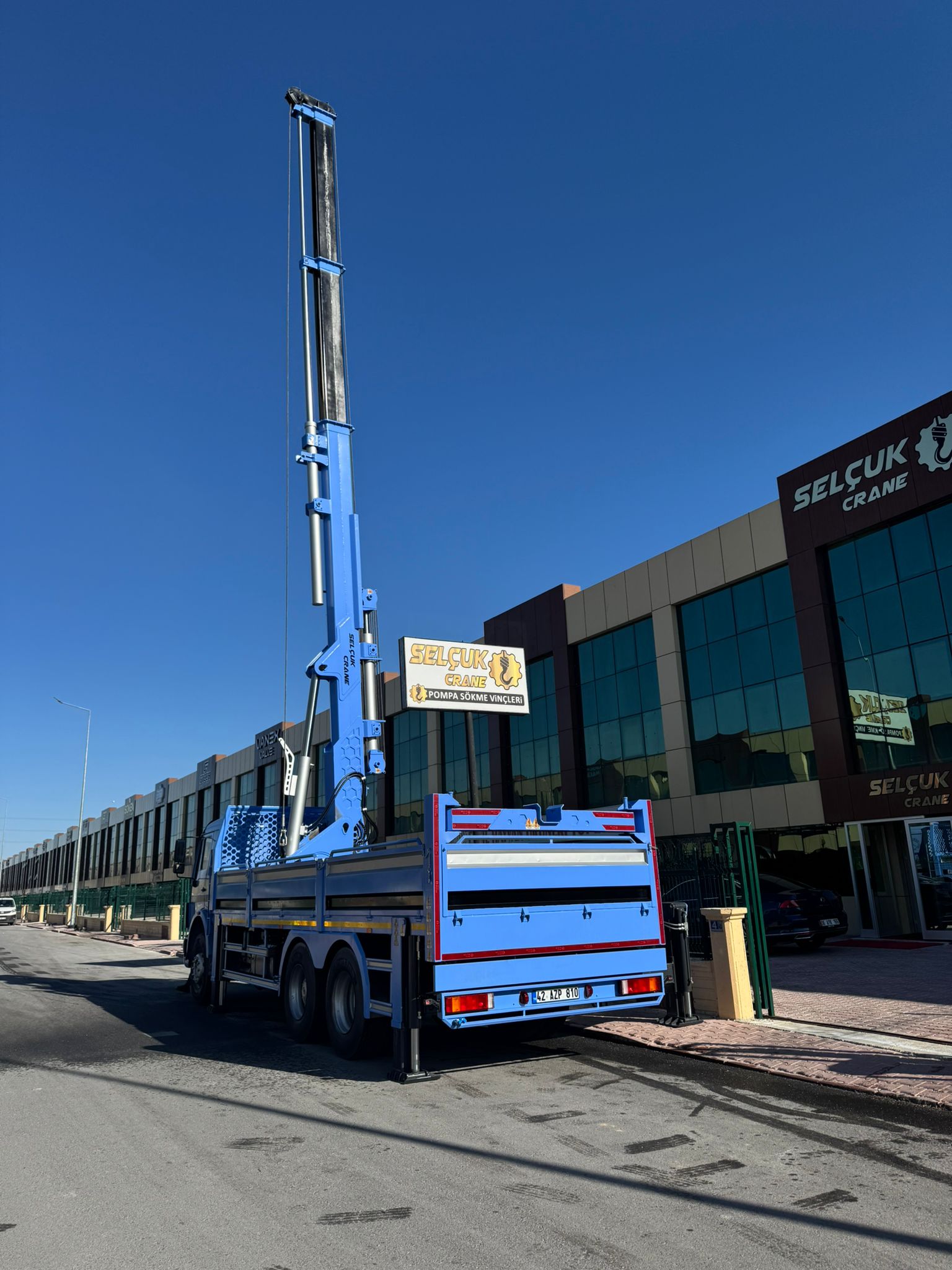 SELÇUK CRANE SC2521-12 DERİN KUYU DALGIÇ POMPA SÖKME VİNCİ